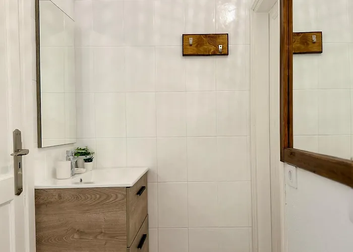 Canaryislandshost L Olympica * טגיסי