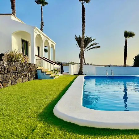 Canaryislandshost L Olympica Апартаменты Тегисе