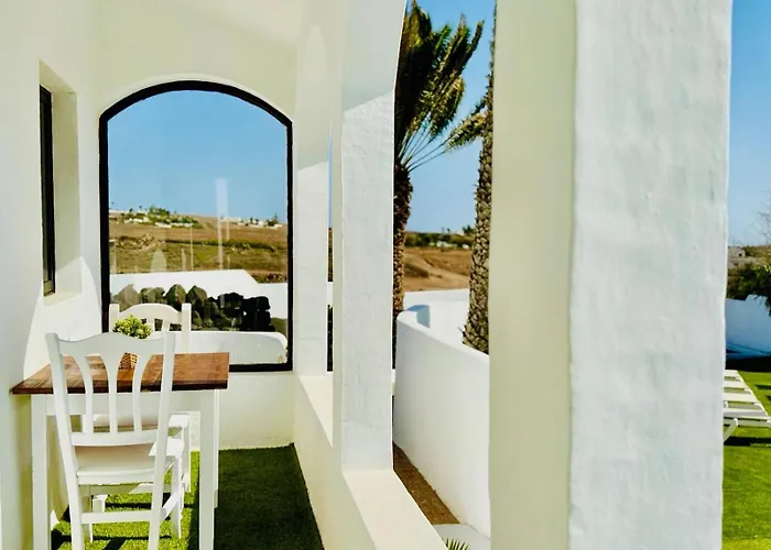 Canaryislandshost L Olympica Teguise (Lanzarote)